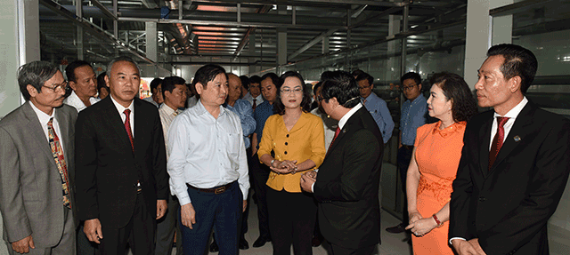 Tập Đoàn Việt - Úc: Chứng Nhận OIE Và Cơ Hội Mới Cho Con Tôm